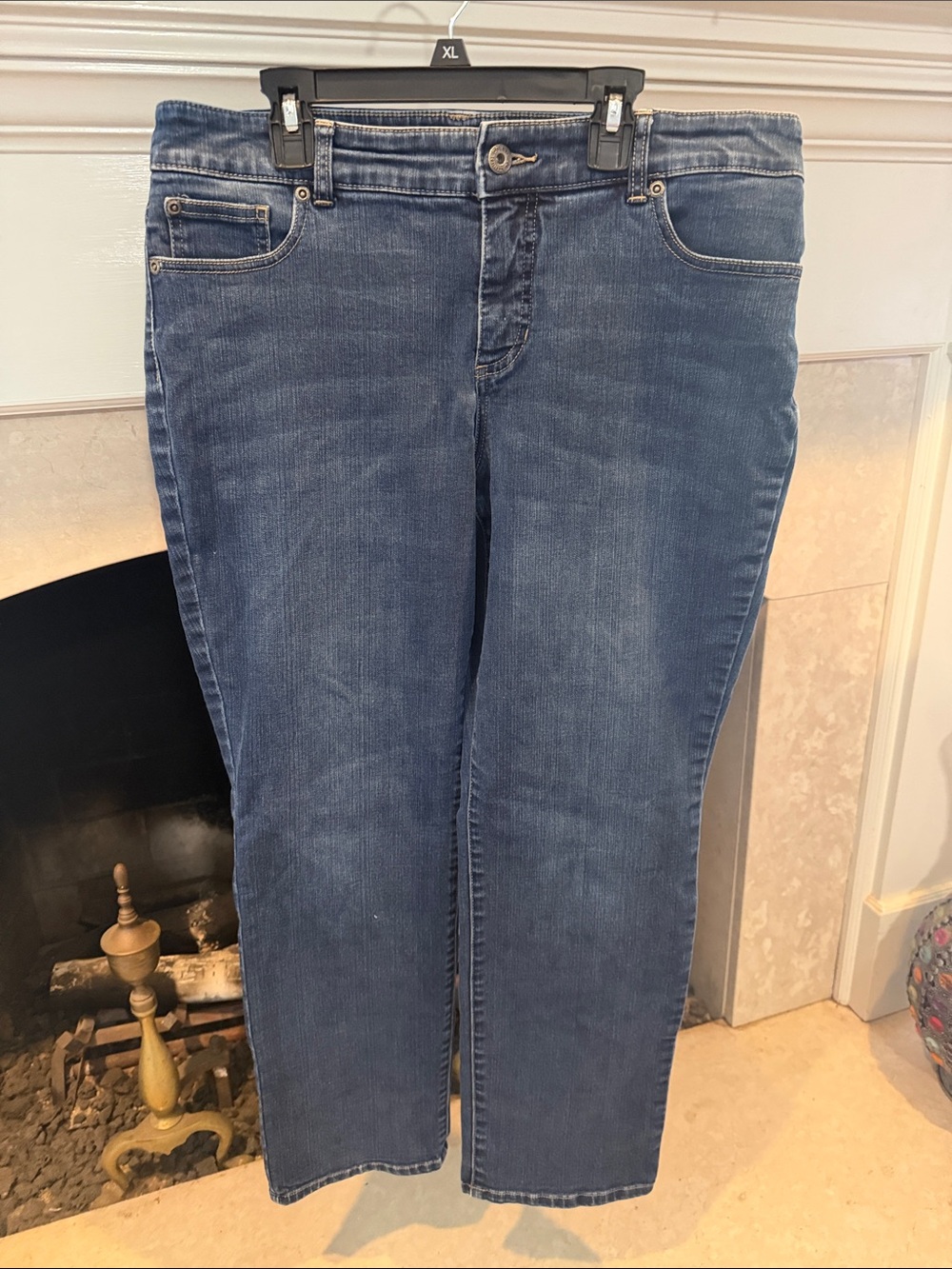 Chico's Women's Straight-Leg Jeans in Faded Blue size 12 (2)
